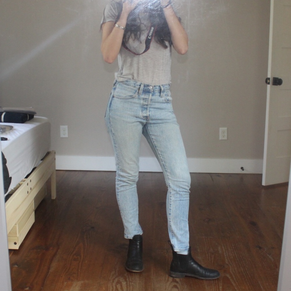 501 Levi’s in a Light Wash